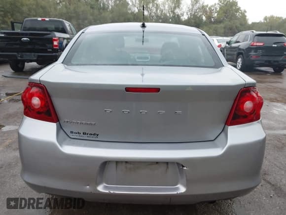 ✅ 2014 Dodge Avenger SE • VIN: 1C3CDZAB4EN111123 • Лот: 43440106. Опубликован ранее на IAAI с пробегом 129 181 миль. Бесплатный доступ к архиву аукционных продаж из США и подробный отчёт об истории автомобиля на DreamBid. Изображение 16.