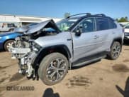 ✅ 2022 Toyota RAV4 XSE • VIN: JTMEB3FV0ND081733 • Лот: 68520775. Опубликован ранее на Copart с пробегом 80 689 миль. Бесплатный доступ к архиву аукционных продаж из США и подробный отчёт об истории автомобиля на DreamBid. Изображение 1.