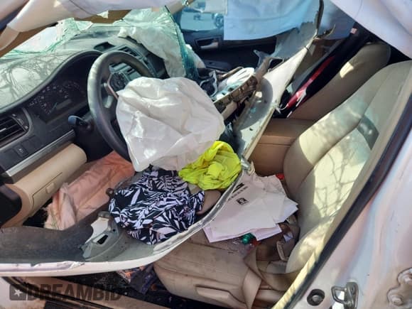 ✅ 2014 Toyota Camry LE • VIN: 4T4BF1FK3ER441659 • Лот: 91938405. Опубликован ранее на Copart с пробегом Не указан. Бесплатный доступ к архиву аукционных продаж из США и подробный отчёт об истории автомобиля на DreamBid. Изображение 7.