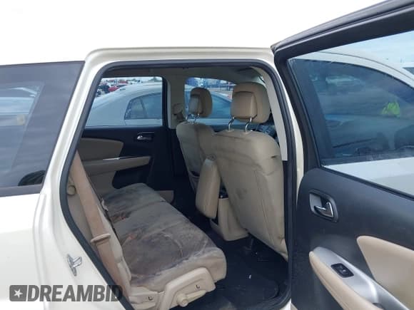 ✅ 2014 Dodge Journey SE • VIN: 3C4PDCABXET194003 • Lot: 43274470. Listed on IAAI with 92,895 mi. Free auction sales archive from the USA and detailed vehicle history report at DreamBid. Image 8.