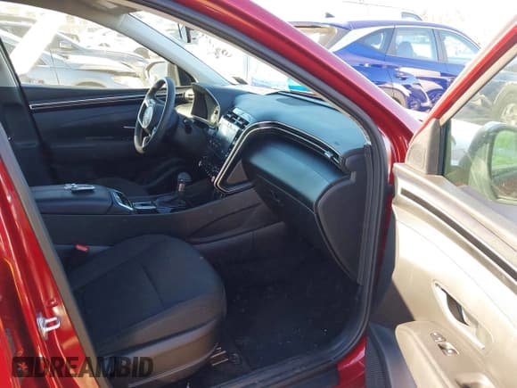 ✅ 2024 Hyundai Tucson SEL • VIN: 5NMJBCDE3RH407829 • Lot: 43636932. Listed on IAAI with 33,979 mi. Free auction sales archive from the USA and detailed vehicle history report at DreamBid. Image 5.