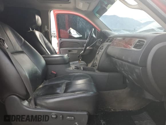 ✅ 2010 GMC Sierra 1500 SLT • VIN: 3GTRKWE37AG173843 • Lot: 80105165. Wystawiony na Copart z przebiegiem 246 394 mil. Bezpłatny archiwum sprzedaży aukcyjnych z USA i szczegółowy raport historii pojazdu na DreamBid. Zdjęcie 7.