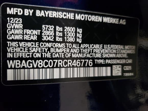 ✅ 2024 BMW 8 Series M850i • VIN: WBAGV8C07RCR46776 • Lot: 80021814. Listed on Copart with 3,772 mi. Free auction sales archive from the USA and detailed vehicle history report at DreamBid. Image 12.