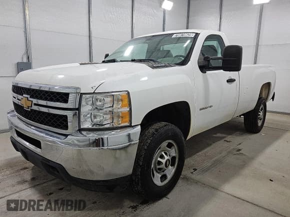 ✅ 2013 Chevrolet Silverado 2500HD Work Truck • VIN: 1GC0CVCG2DF195485 • Лот: 70870625. Опубликован ранее на Copart с пробегом 206 164 миль. Бесплатный доступ к архиву аукционных продаж из США и подробный отчёт об истории автомобиля на DreamBid. Изображение 1.