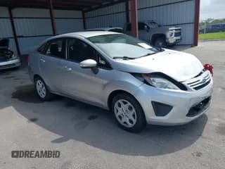 ✅ 2013 Ford Fiesta SE • VIN: 3FADP4BJXDM203772 • Lot: 42627101. Wystawiony na IAAI z przebiegiem 123 059 mil. Bezpłatny archiwum sprzedaży aukcyjnych z USA i szczegółowy raport historii pojazdu na DreamBid. Zdjęcie 1.