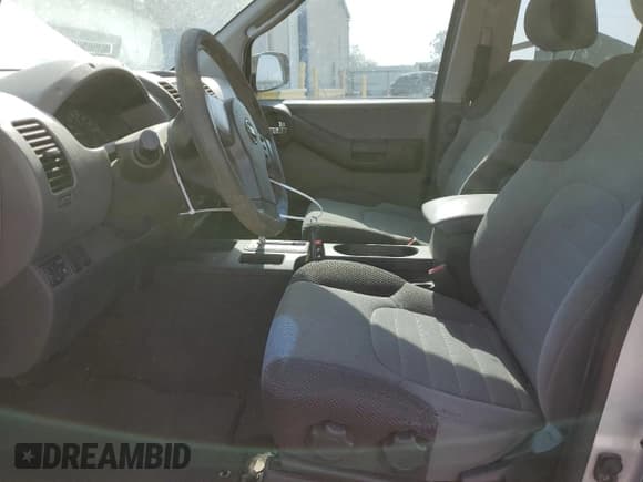 ✅ 2007 Nissan Xterra SE • VIN: 5N1AN08U37C538760 • Lot: 63064925. Wystawiony na Copart z przebiegiem 195 862 mil. Bezpłatny archiwum sprzedaży aukcyjnych z USA i szczegółowy raport historii pojazdu na DreamBid. Zdjęcie 7.