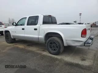 ✅ 2002 Dodge Dakota SLT • VIN: 1B7HL48N22S636413 • Lot: 47884475. Wystawiony na Copart z przebiegiem 226 723 mil. Bezpłatny archiwum sprzedaży aukcyjnych z USA i szczegółowy raport historii pojazdu na DreamBid. Zdjęcie 2.