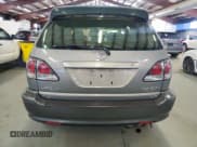 ✅ 2002 Lexus RX 300 • VIN: JTJHF10U020271053 • Лот: 70880005. Опубликован ранее на Copart с пробегом 196 900 миль. Бесплатный доступ к архиву аукционных продаж из США и подробный отчёт об истории автомобиля на DreamBid. Изображение 6.
