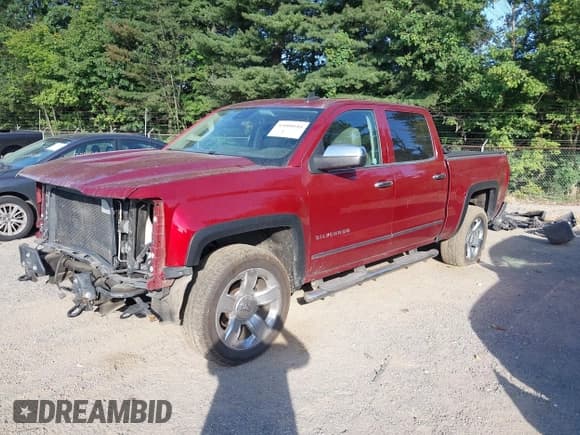 ✅ 2018 Chevrolet Silverado 1500 LTZ • VIN: 3GCUKSEC5JG310605 • Lot: 43000684. Wystawiony na IAAI z przebiegiem 220 485 mil. Bezpłatny archiwum sprzedaży aukcyjnych z USA i szczegółowy raport historii pojazdu na DreamBid. Zdjęcie 2.