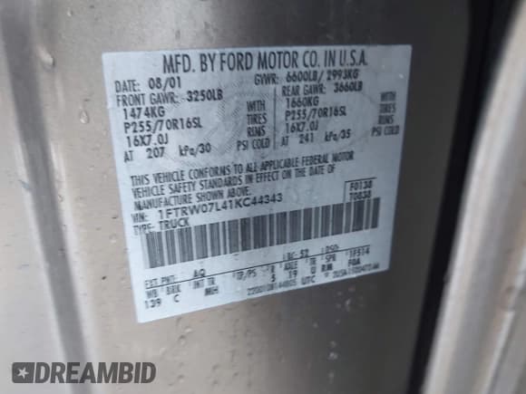 ✅ 2001 Ford F-150 XLT • VIN: 1FTRW07L41KC44343 • Lot: 43622235. Wystawiony na IAAI z przebiegiem Nie podano. Bezpłatny archiwum sprzedaży aukcyjnych z USA i szczegółowy raport historii pojazdu na DreamBid. Zdjęcie 9.