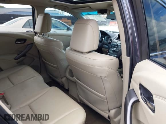 ✅ 2015 Acura RDX • VIN: 5J8TB4H31FL014740 • Лот: 43495668. Опубликован ранее на IAAI с пробегом 158 473 миль. Бесплатный доступ к архиву аукционных продаж из США и подробный отчёт об истории автомобиля на DreamBid. Изображение 8.