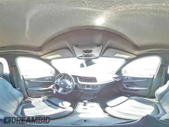 ✅ 2022 BMW 2 Series M235i xDrive • VIN: WBA13AL09N7K89369 • Lot: 53138055. Wystawiony na Copart z przebiegiem 31 013 mil. Bezpłatny archiwum sprzedaży aukcyjnych z USA i szczegółowy raport historii pojazdu na DreamBid. Zdjęcie 13.