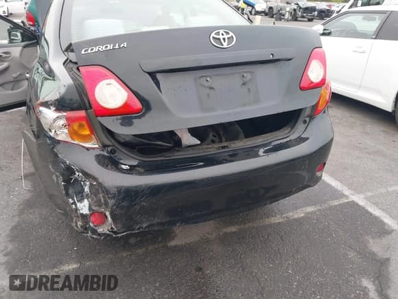 ✅ 2010 Toyota Corolla • VIN: 1NXBU4EE8AZ243103 • Лот: 42724663. Опубликован ранее на IAAI с пробегом 115 050 миль. Бесплатный доступ к архиву аукционных продаж из США и подробный отчёт об истории автомобиля на DreamBid. Изображение 6.