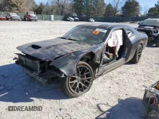 ✅ 2015 Dodge Challenger SRT 392 • VIN: 2C3CDZDJ5FH912639 • Lot: 91934805. Wystawiony na Copart z przebiegiem Nie podano. Bezpłatny archiwum sprzedaży aukcyjnych z USA i szczegółowy raport historii pojazdu na DreamBid. Zdjęcie 1.