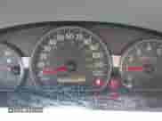 2004 Saturn ION ION 2 z VIN 1G8AJ52F44Z206921, wystawiony jako IAAI lot #42395938 z przebiegiem 129 558 mil mil oraz . Historia ofert i sprzedaży dostępna na DreamBid. Obrazek 7.