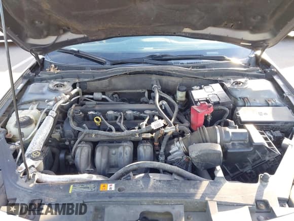 ✅ 2010 Ford Fusion SE • VIN: 3FAHP0HA3AR208909 • Lot: 43787946. Listed on IAAI with 136,401 mi. Free auction sales archive from the USA and detailed vehicle history report at DreamBid. Image 10.