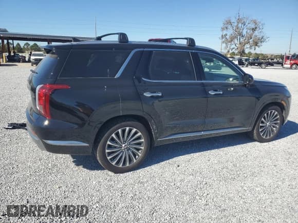 ✅ 2024 Hyundai Palisade Calligraphy • VIN: KM8R7DGE9RU756567 • Лот: 86695264. Опубликован ранее на Copart с пробегом 10 089 миль. Бесплатный доступ к архиву аукционных продаж из США и подробный отчёт об истории автомобиля на DreamBid. Изображение 3.