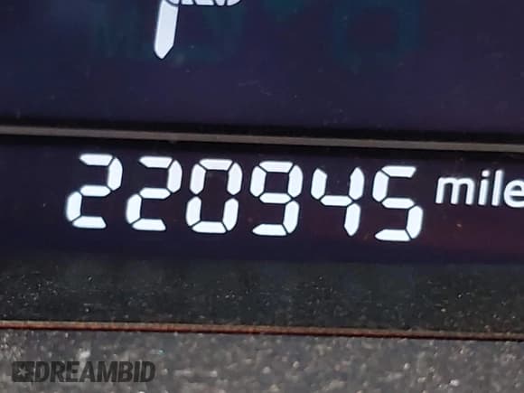 ✅ 2014 Mazda 3 S Touring • VIN: JM1BM1V36E1178325 • Лот: 42860222. Опубликован ранее на IAAI с пробегом 220 945 миль. Бесплатный доступ к архиву аукционных продаж из США и подробный отчёт об истории автомобиля на DreamBid. Изображение 16.