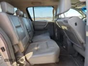 ✅ 2005 Nissan Armada LE • VIN: 5N1AA08BX5N737803 • Lot: 93011475. Wystawiony na Copart z przebiegiem 198 680 mil. Bezpłatny archiwum sprzedaży aukcyjnych z USA i szczegółowy raport historii pojazdu na DreamBid. Zdjęcie 11.