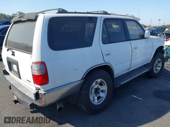 ✅ 1996 Toyota 4Runner SR5 • VIN: JT3HN86R9T0048601 • Лот: 43240440. Опубликован ранее на IAAI с пробегом 343 115 миль. Бесплатный доступ к архиву аукционных продаж из США и подробный отчёт об истории автомобиля на DreamBid. Изображение 4.