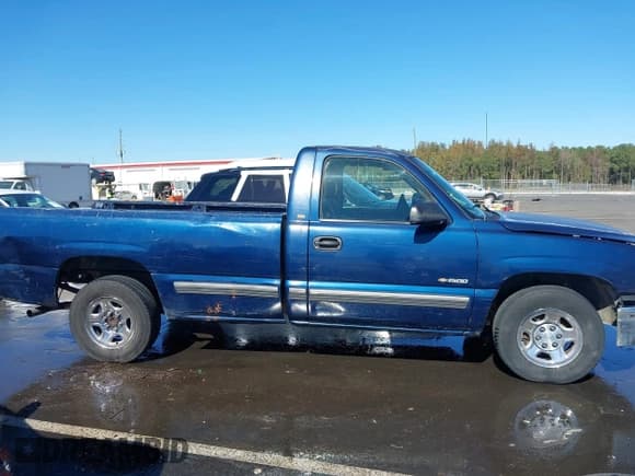 ✅ 1999 Chevrolet Silverado 1500 • VIN: 1GCEC14W8XE180939 • Lot: 43498397. Wystawiony na IAAI z przebiegiem 219 899 mil. Bezpłatny archiwum sprzedaży aukcyjnych z USA i szczegółowy raport historii pojazdu na DreamBid. Zdjęcie 14.