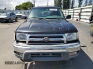✅ 2000 Toyota 4Runner • VIN: JT3GM84RXY0067408 • Lot: 84874025. Wystawiony na Copart z przebiegiem 277 240 mil. Bezpłatny archiwum sprzedaży aukcyjnych z USA i szczegółowy raport historii pojazdu na DreamBid. Zdjęcie 5.