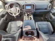 ✅ 2017 Ford F-150 Raptor • VIN: 1FTFW1RG8HFC13172 • Lot: 81556625. Wystawiony na Copart z przebiegiem 116 729 mil. Bezpłatny archiwum sprzedaży aukcyjnych z USA i szczegółowy raport historii pojazdu na DreamBid. Zdjęcie 8.