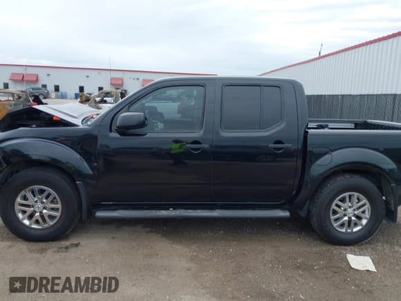 ✅ 2020 Nissan Frontier SV • VIN: 1N6ED0EA6LN727272 • Lot: 42663757. Wystawiony na IAAI z przebiegiem 78 782 mil. Bezpłatny archiwum sprzedaży aukcyjnych z USA i szczegółowy raport historii pojazdu na DreamBid. Zdjęcie 14.