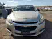 2015 Chevrolet Malibu LT z VIN 1G11D5SL8FF256916, wystawiony jako Copart lot #82206705 z przebiegiem 170 543 mil mil oraz Szkoda całkowita • Salvage title. Historia ofert i sprzedaży dostępna na DreamBid. Obrazek 5.