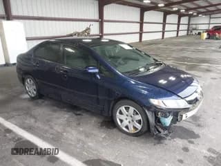 ✅ 2009 Honda Civic LX • VIN: 19XFA16539E049911 • Лот: 43528929. Опубликован ранее на IAAI с пробегом 192 043 миль. Бесплатный доступ к архиву аукционных продаж из США и подробный отчёт об истории автомобиля на DreamBid. Изображение 1.