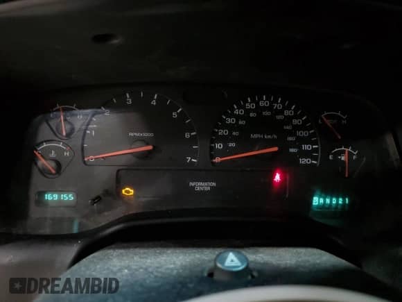 2002 Dodge Dakota SLT with VIN 1B7GG42N82S653385, listed as a Copart auction lot 49811535 with 169,155 mi miles and Clean title. Bid and sale history available at DreamBid. Image 9.