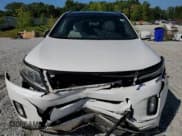 ✅ 2014 Kia Sorento SX Limited • VIN: 5XYKW4A79EG471690 • Lot: 66304645. Listed on Copart with 124,324 mi. Free auction sales archive from the USA and detailed vehicle history report at DreamBid. Image 5.