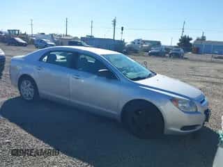 2012 Chevrolet Malibu 1FL z VIN 1G1ZA5E02CF167125, wystawiony jako IAAI lot #43402024 z przebiegiem 139 615 mil mil oraz . Historia ofert i sprzedaży dostępna na DreamBid. Obrazek 1.