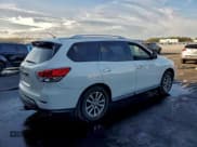 ✅ 2015 Nissan Pathfinder SV • VIN: 5N1AR2MN3FC652559 • Lot: 94243525. Wystawiony na Copart z przebiegiem 129 526 mil. Bezpłatny archiwum sprzedaży aukcyjnych z USA i szczegółowy raport historii pojazdu na DreamBid. Zdjęcie 3.