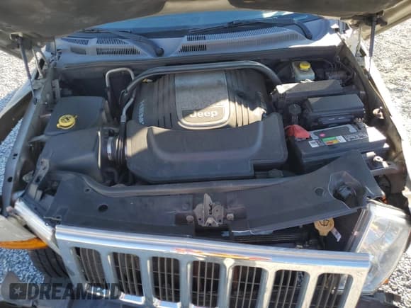 ✅ 2007 Jeep Commander Limited • VIN: 1J8HG58227C553218 • Lot: 86162605. Listed on Copart with 169,714 mi. Free auction sales archive from the USA and detailed vehicle history report at DreamBid. Image 11.