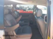 ✅ 2006 Toyota Sienna XLE Limited • VIN: 5TDZA22C16S422209 • Лот: 43727809. Опубликован ранее на IAAI с пробегом 266 043 миль. Бесплатный доступ к архиву аукционных продаж из США и подробный отчёт об истории автомобиля на DreamBid. Изображение 8.