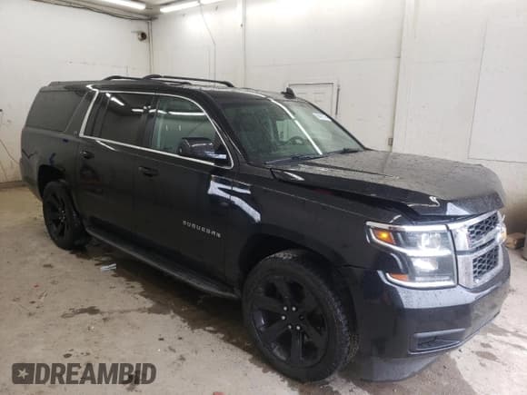 ✅ 2015 Chevrolet Suburban LT • VIN: 1GNSKJKC2FR533978 • Lot: 89491375. Wystawiony na Copart z przebiegiem 148 405 mil. Bezpłatny archiwum sprzedaży aukcyjnych z USA i szczegółowy raport historii pojazdu na DreamBid. Zdjęcie 4.