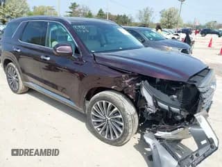 ✅ 2025 Hyundai Palisade Calligraphy • VIN: KM8R7DGE2SU828795 • Лот: 42127361. Опубликован ранее на IAAI с пробегом 7 468 миль. Бесплатный доступ к архиву аукционных продаж из США и подробный отчёт об истории автомобиля на DreamBid. Изображение 1.