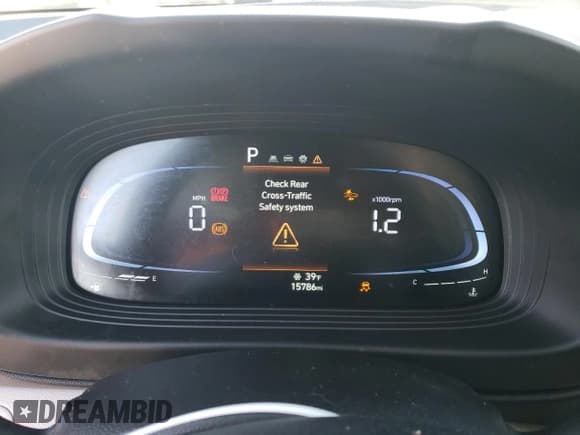 ✅ 2024 Hyundai Venue SEL • VIN: KMHRC8A34RU315908 • Lot: 41524215. Listed on Copart with 15,786 mi. Free auction sales archive from the USA and detailed vehicle history report at DreamBid. Image 9.