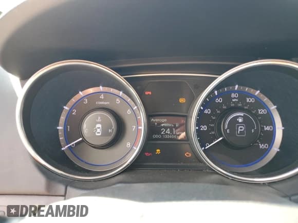 ✅ 2011 Hyundai Sonata SE • VIN: 5NPEC4AC5BH115048 • Lot: 80495185. Listed on Copart with 133,604 mi. Free auction sales archive from the USA and detailed vehicle history report at DreamBid. Image 9.