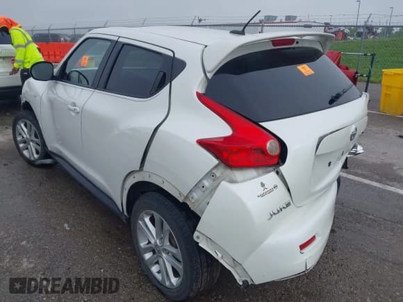 ✅ 2013 Nissan Juke SL • VIN: JN8AF5MV0DT225260 • Лот: 42220788. Опубликован ранее на IAAI с пробегом 108 572 миль. Бесплатный доступ к архиву аукционных продаж из США и подробный отчёт об истории автомобиля на DreamBid. Изображение 14.