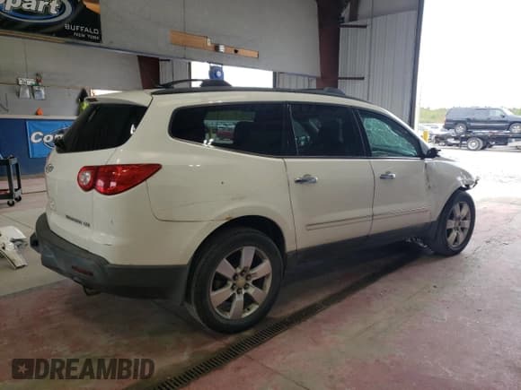 ✅ 2012 Chevrolet Traverse LTZ • VIN: 1GNKVLED6CJ319125 • Lot: 73757614. Wystawiony na Copart z przebiegiem 184 410 mil. Bezpłatny archiwum sprzedaży aukcyjnych z USA i szczegółowy raport historii pojazdu na DreamBid. Zdjęcie 3.