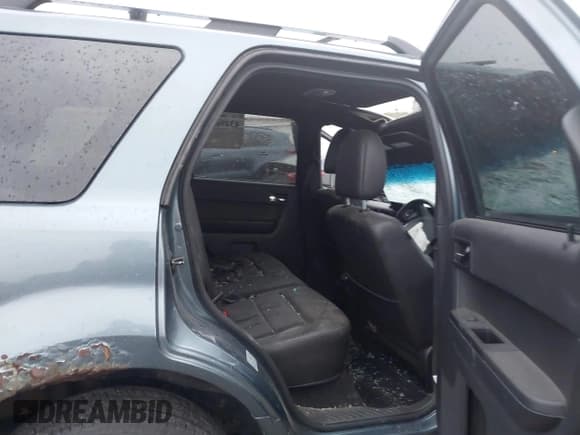 ✅ 2012 Ford Escape Limited • VIN: 1FMCU9EG2CKB75978 • Lot: 43496149. Listed on IAAI with Not provided. Free auction sales archive from the USA and detailed vehicle history report at DreamBid. Image 8.