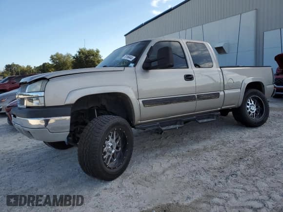 ✅ 2004 Chevrolet Silverado 1500 Z71 • VIN: 1GCEK19T44E166632 • Лот: 76196444. Опубликован ранее на Copart с пробегом 188 968 миль. Бесплатный доступ к архиву аукционных продаж из США и подробный отчёт об истории автомобиля на DreamBid. Изображение 1.