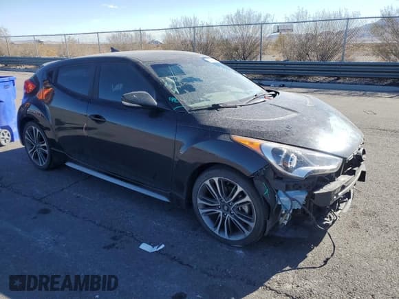 ✅ 2017 Hyundai Veloster Turbo • VIN: KMHTC6AE5HU313546 • Lot: 87484294. Wystawiony na Copart z przebiegiem 121 874 mil. Bezpłatny archiwum sprzedaży aukcyjnych z USA i szczegółowy raport historii pojazdu na DreamBid. Zdjęcie 4.