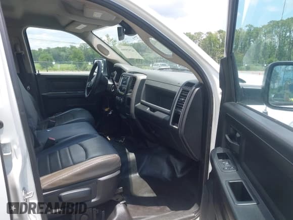 ✅ 2018 Ram 2500 Tradesman • VIN: 3C6TR4HT5JG282231 • Лот: 42528906. Опубликован ранее на IAAI с пробегом 116 598 миль. Бесплатный доступ к архиву аукционных продаж из США и подробный отчёт об истории автомобиля на DreamBid. Изображение 5.