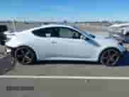 2015 Hyundai Genesis Coupe Ultimate с VIN KMHHU6KJ3FU126351, выставлен на аукционе IAAI как лот 41318016 с пробегом 97 406 миль миль и . История ставок и продаж доступна на DreamBid. Изображение 14.