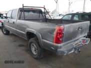 ✅ 2006 Chevrolet Silverado 2500HD Work Truck • VIN: 1GCHC23D66F211567 • Лот: 42153938. Опубликован ранее на IAAI с пробегом 258 918 миль. Бесплатный доступ к архиву аукционных продаж из США и подробный отчёт об истории автомобиля на DreamBid. Изображение 3.