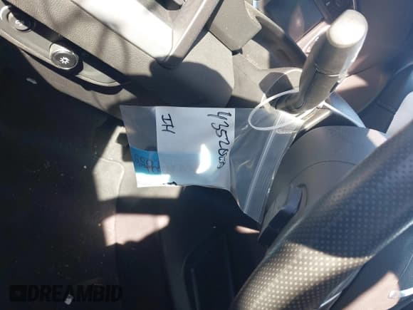 ✅ 2024 GMC Terrain SLE • VIN: 3GKALMEGXRL109806 • Лот: 43520250. Опубликован ранее на IAAI с пробегом 21 543 миль. Бесплатный доступ к архиву аукционных продаж из США и подробный отчёт об истории автомобиля на DreamBid. Изображение 22.