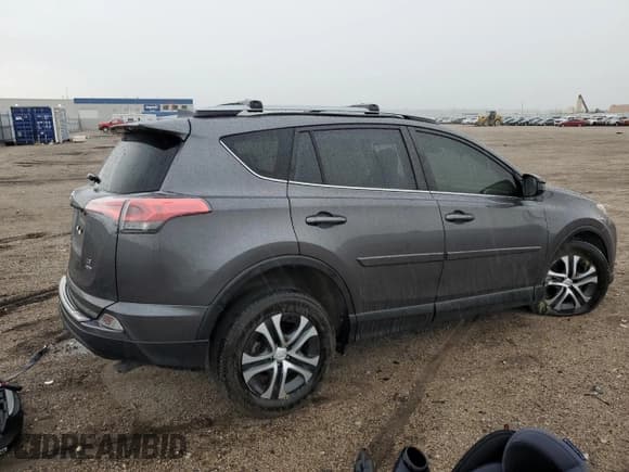 ✅ 2017 Toyota RAV4 LE • VIN: JTMBFREV4HJ151218 • Lot: 58431975. Listed on Copart with 49,578 mi. Free auction sales archive from the USA and detailed vehicle history report at DreamBid. Image 3.